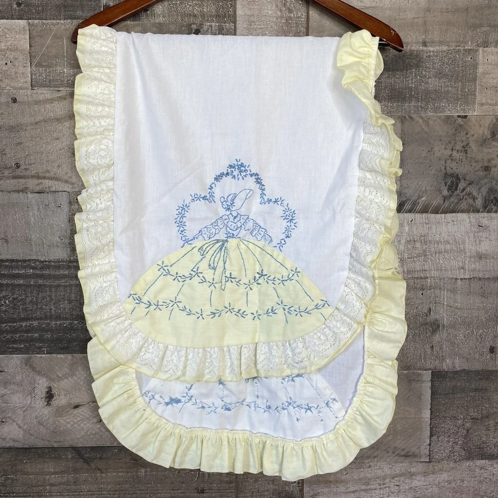 Vtg Hand Embroidered Table Runner Floral Pastel Lady Cottagecore Lace Trim